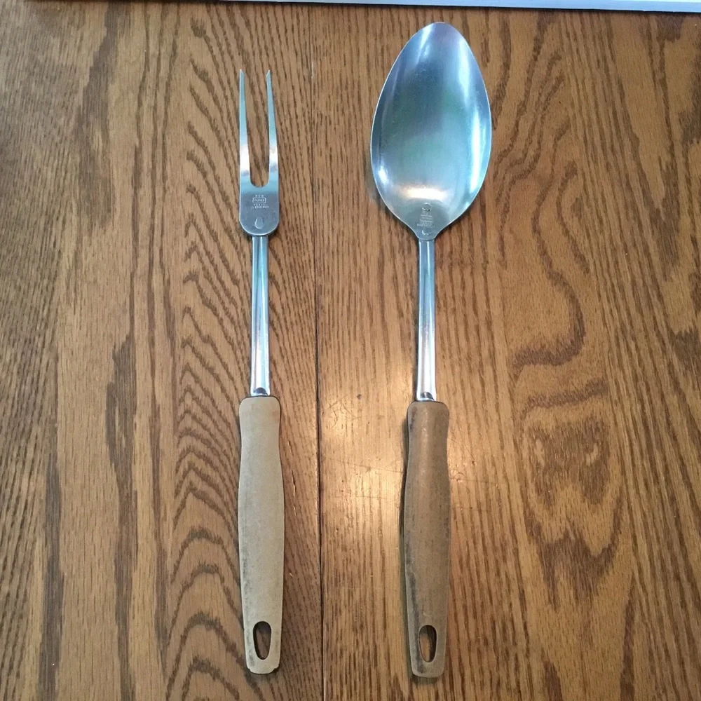 Vintage EKCO Large Spoon Meat Fork set, Light wood look handles